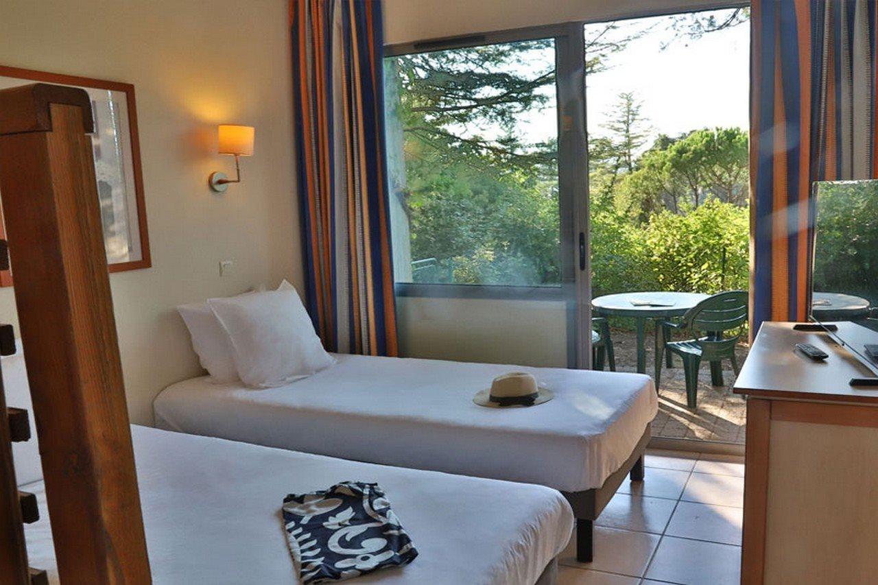 Sowell Hotels Ardeche Grospierres Exterior foto